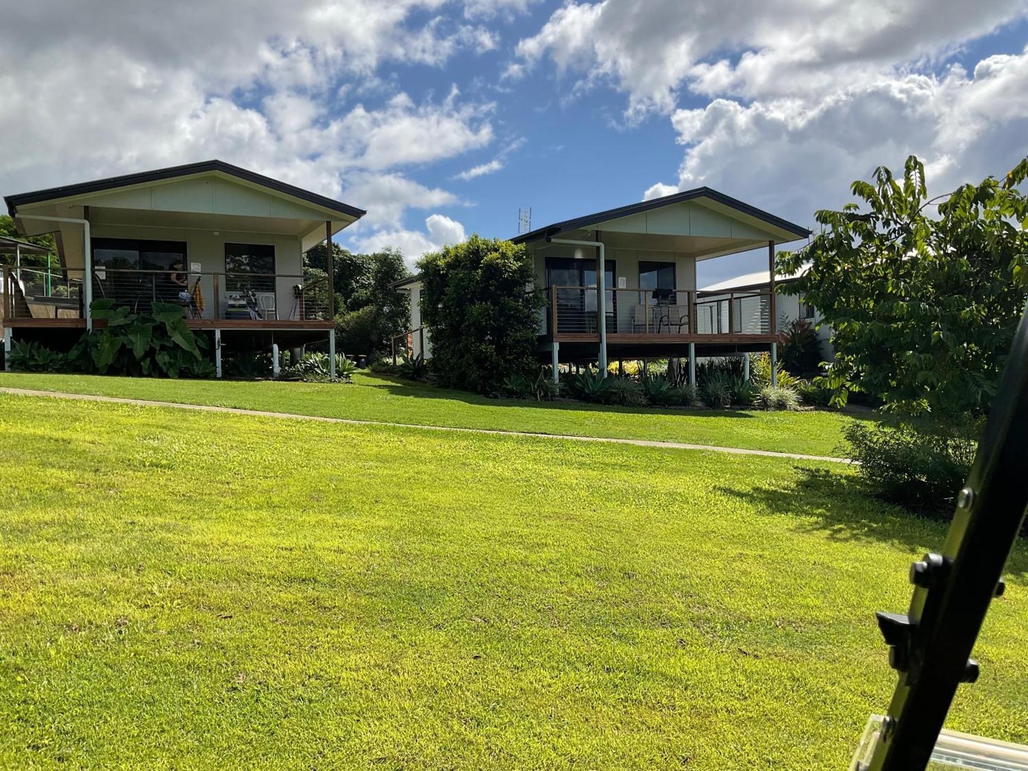 Sunshine Coast Retreat Your Own Private Golf Course Diddillibah Exterior photo